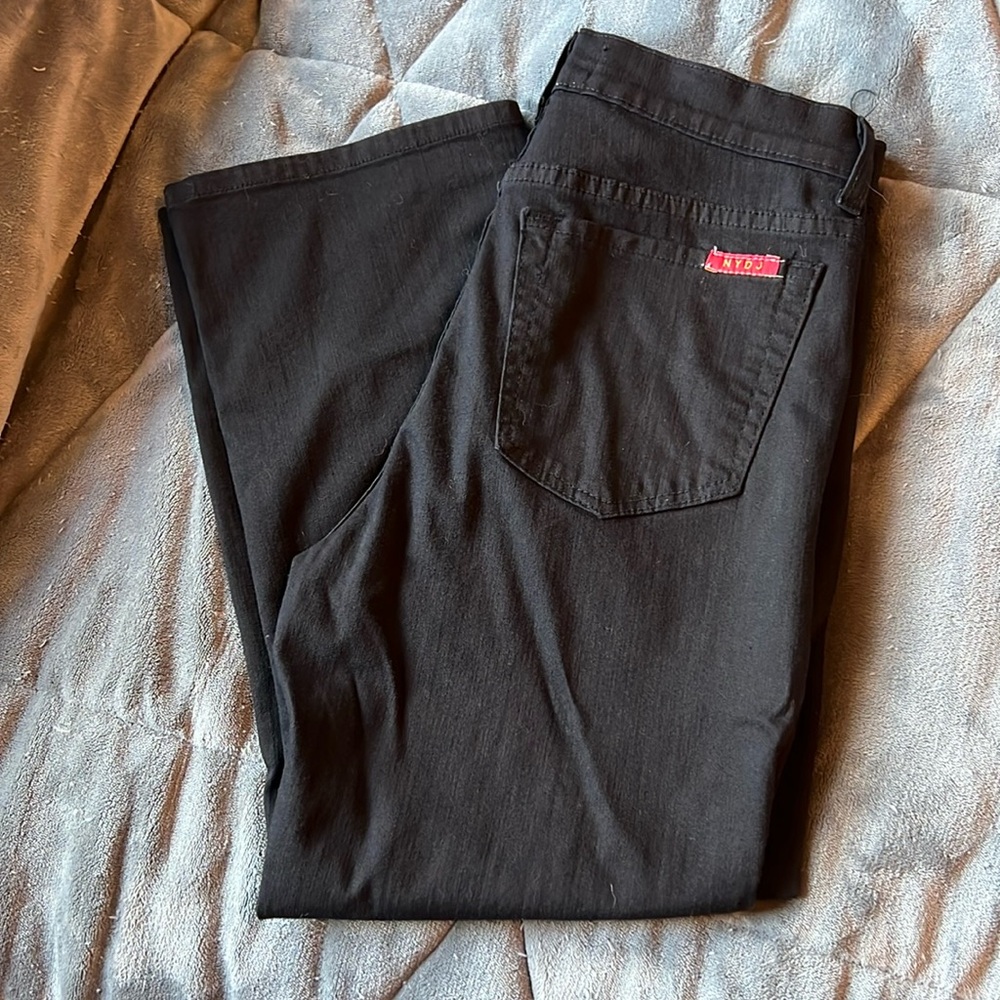 NYDJ Black Cropped Jeans Size 4